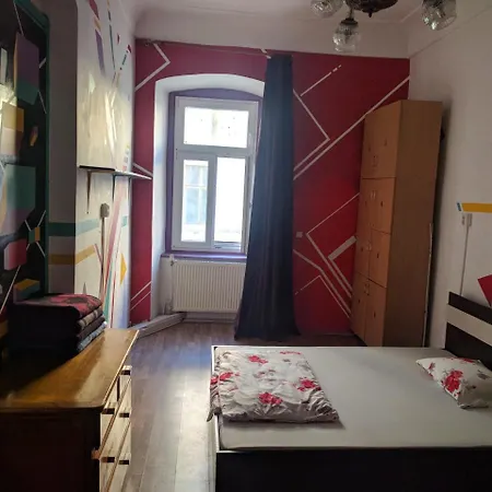 Vandrerhjem Bella Vita *